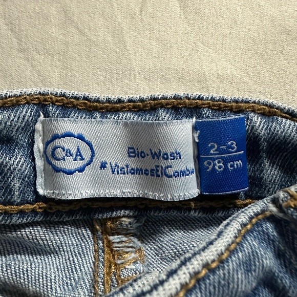 C&A - Stylish Blue Denim Jeans - Picture 2 of 4